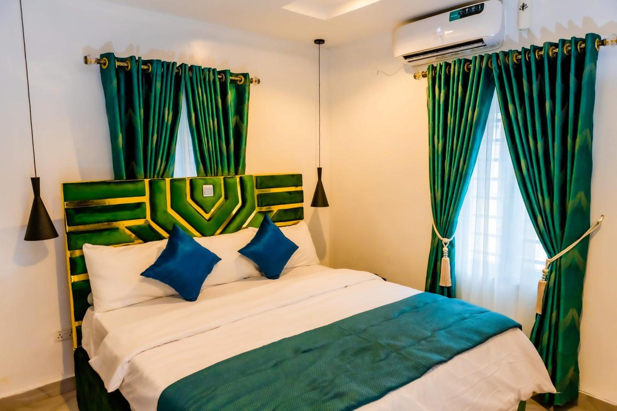 El Elyon Hotel And Suites ラゴス エクステリア 写真